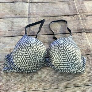 Victoria’s Secret Padded Perfect Coverage Bra Size 34B